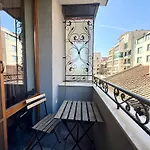 Boutique 2 Bedroom 公寓 *